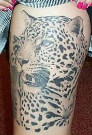 бедро огромный черный белый гепард татуировки головы