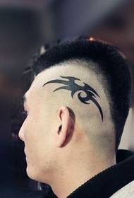 tatuagem de cabeça totem bonito