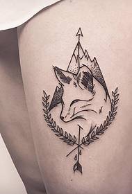 Μηρός αλεπού γεωμετρικό σχέδιο βέλους τατουάζ σχέδιο τατουάζ