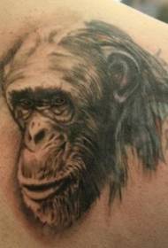 wzór głowy tatuaż szympans z tyłu czarny szary styl