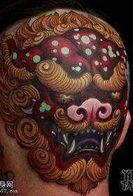 Patrón de tatuaxe de león de cabeza Tang