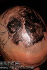 modello di tatuaggio cranio testa cool
