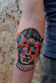 braccio colorato farfalla e femmina tatuaggio modello avatar