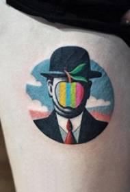 gambe della ragazza del tatuaggio del ritratto del personaggio sull'immagine creativa del tatuaggio del ritratto del personaggio