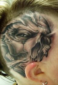 Caput nigrum forma skull tattoo