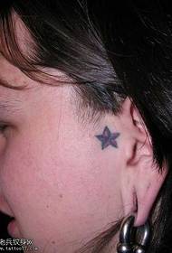 Pattern di tatuaggi di stella d'orechja