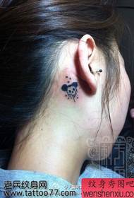 piękno ucha ładny czaszki tatuaż wzór