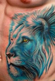 Коремна реалистична светло синя лъвска татуировка на главата