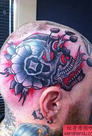 hlava populárne cool tetovanie vzor lebky