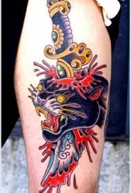 kofshë e pikturuar modelin e tatuazheve të zezë të pinterit të zezë të shpuar