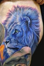 ryškus mėlynos liūto galvos tatuiruotės modelis