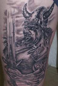 Ոտքի վրա Angry Viking Warrior Tattoo- ի նկարը