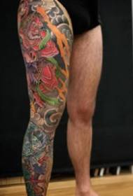 tradicionalne cvjetne noge: skup tradicionalnog stila cvjetnih nogu tetovaža Uzorak 9