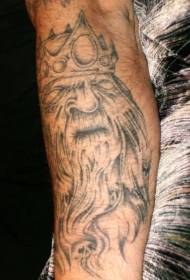 I-Pirate King kunye neCrown tattoo