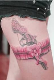 Pistola in pizzo per coscia sexy