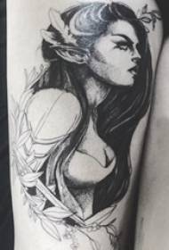 tetovanie nohy dievča stehno na obrázku rastlín a charakteru portrét tetovanie