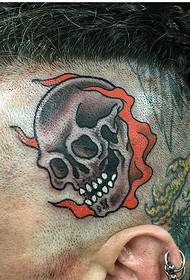 patrón de tatuaxe de cráneo de cabeza