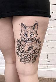 lår sexiga europeiska och amerikanska tatueringsmönster för kattblomma
