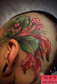 glava u boji ljiljana Tattoo djeluje