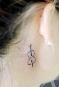 modello del tatuaggio del violino: modello del tatuaggio del violino del totem dell'orecchio