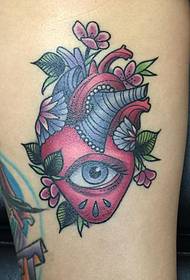 modello di tatuaggio fiore coscia scuola cuore occhio