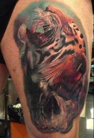 красивая акварель тигровая голова татуировки бедра