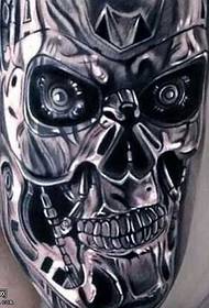 Patrón de tatuaje de Terminator de pierna