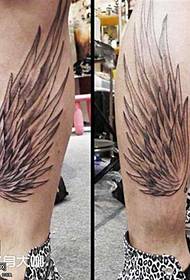 Kojų sparnų tatuiruotės modelis