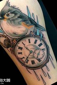 modello di tatuaggio uccello orologio