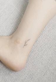 a group of calves Small pattern tattoo tattoo is very simple