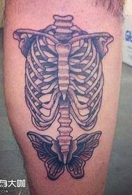 Modello di tatuaggio scheletro gamba