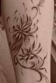 Model de tatuaj de viță de vie lotus