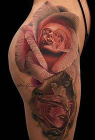 Lábszínű Rózsa nő arc tetoválás mintával