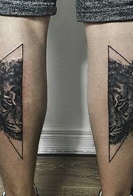 Alternative Jungen Beine Stitching Tiger Tattoo Tattoos
