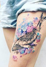 modeli i balenave te ngjyrave te këmbëve dhe tatuazheve me lule