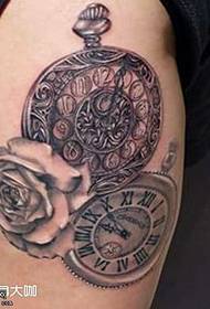 leg tafel rose tattoo patroan