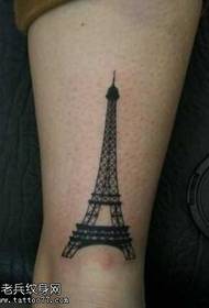 chân tháp Eiffel mô hình hình xăm