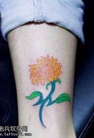 wéi faarweg Sonneblummenblumm Tattoo Muster
