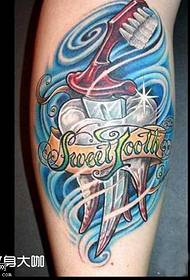leg brush tattoo pattern