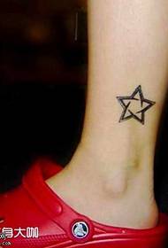 ຮູບແບບ tattoo star ສົດ