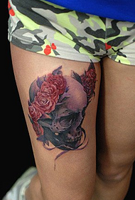 нога жінка гламурний квітка череп татуювання візерунок