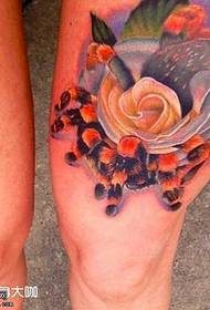 noga bijela ruža pauk tetovaža uzorak