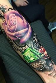 Colore delle gambe nuovo stile viola rosa con tatuaggio diamante