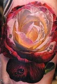 ніжка квітка татуювання квітка