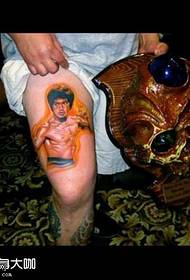 disegno del tatuaggio gambe Bruce Lee