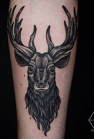 ຮູບແບບ tattoo calf elk