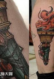 Modello di tatuaggio gamba fuoco Torre