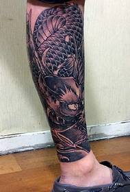 foto del tatuaggio del drago malvagio tradizionale bianco e nero pacchetto vitello