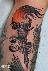 noga vatrogasni toranj uzorak tetovaža