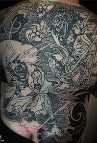 Pattern ng buong back dragon king tattoo